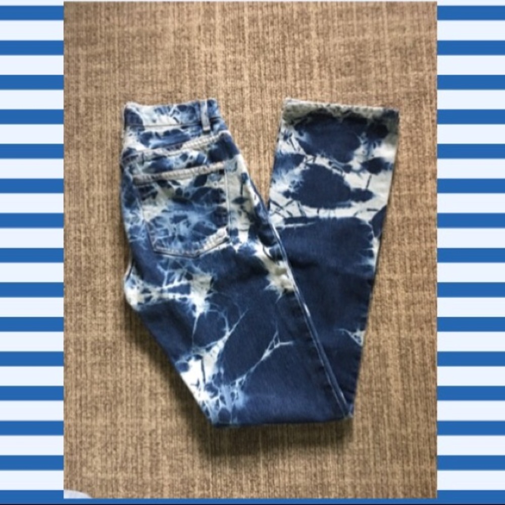 Guess Jeans